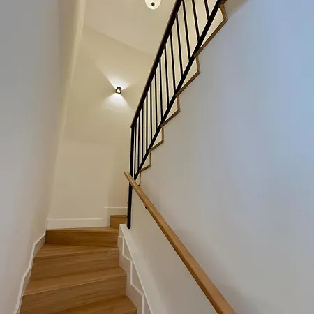 El Aguila Real بيت للعطل *